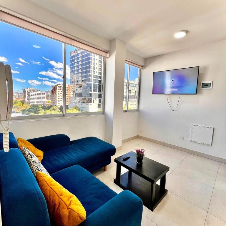Departamento moderno con hermosa vista a Cochabamba - Three-Bedroom Apartment - 24