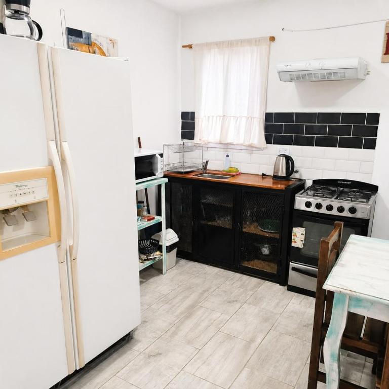 Complejo Las Violetas - Three-Bedroom Chalet - 2