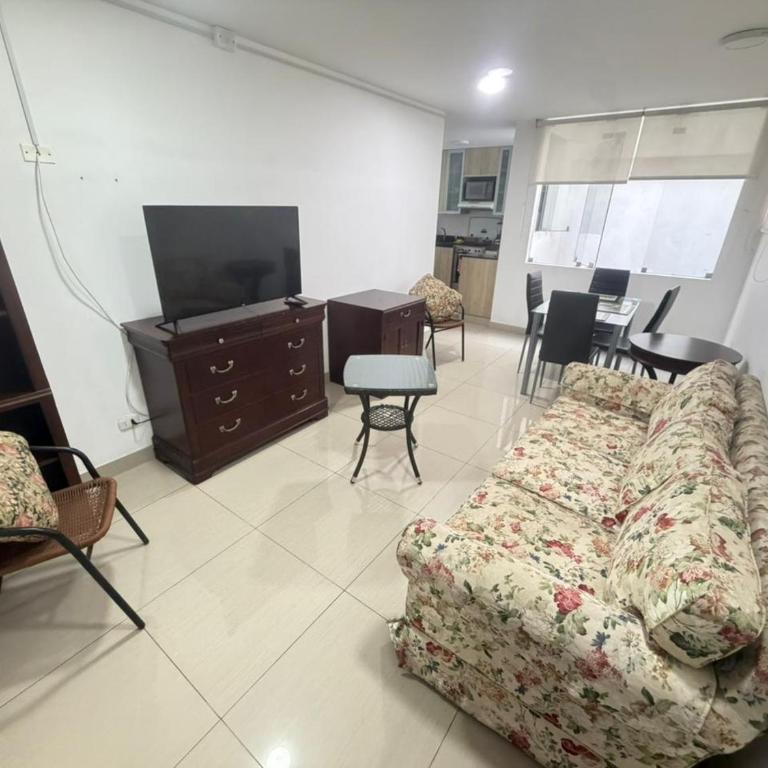 7-Departamento moderno en el área turística de Miraflores - One-Bedroom Apartment - 13