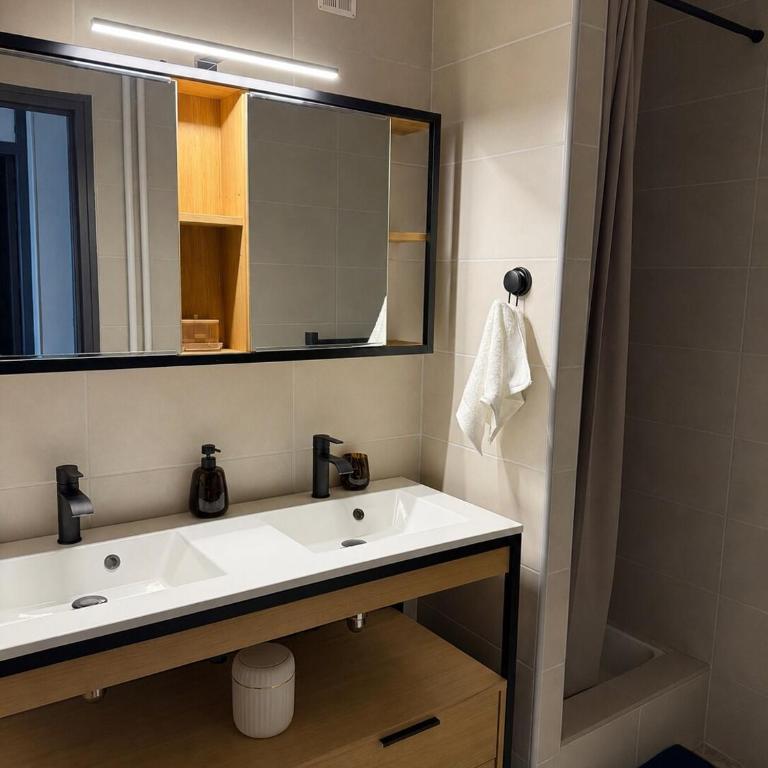 Appartement T3, centre,clim et parking - Appartement 2 Chambres - 6
