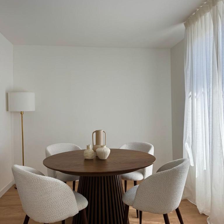 Appartement T3, centre,clim et parking - Appartement 2 Chambres - 10