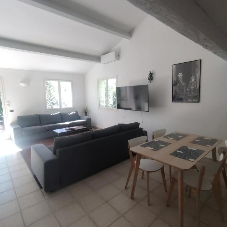Grand Duplex, climatisation, wifi, jardin - Maison 1 Chambre - 15