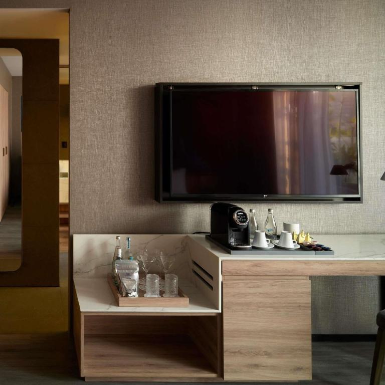 Mondrian Mexico City Condesa - Suite Superior con terraza - 1 cama extragrande - 4