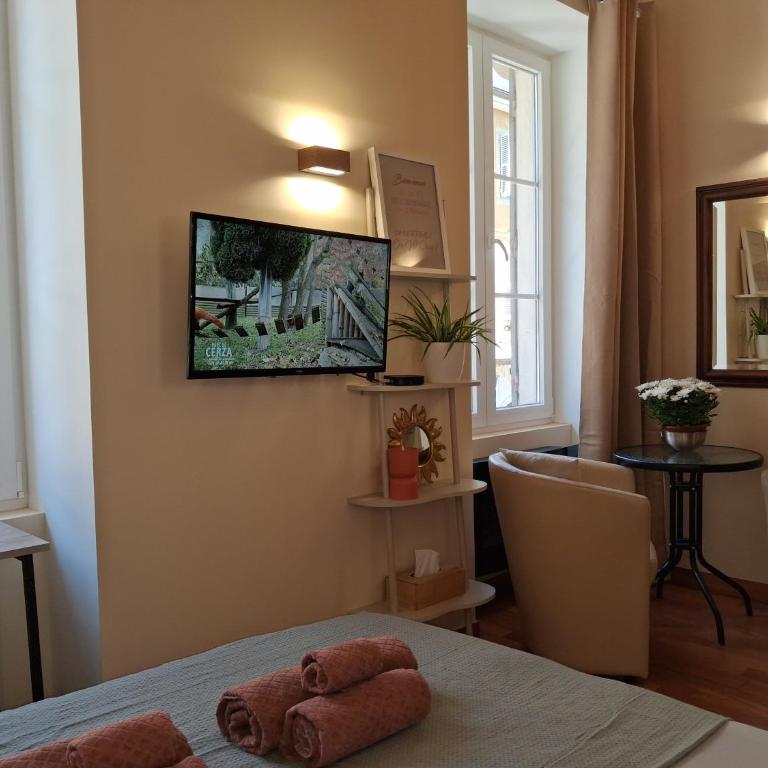 Studio rénové au cœur de Chambéry - One-Bedroom Apartment - 5