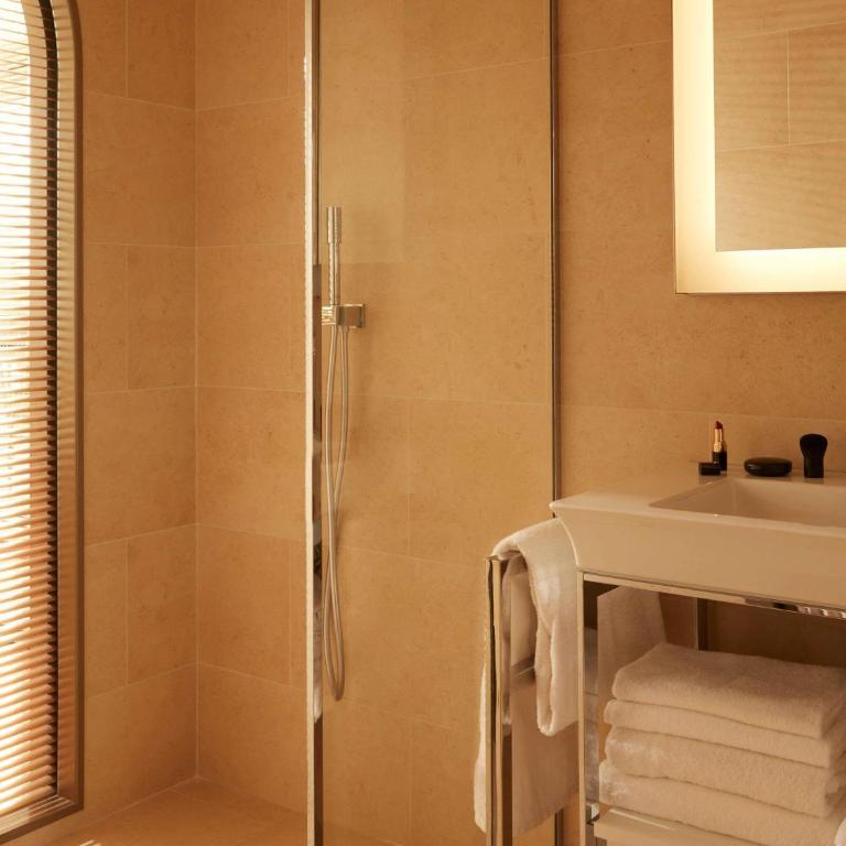 Mondrian Bordeaux Les Carmes - Chambre Lit King-Size Premier - 2