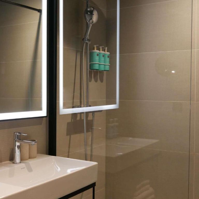 Novotel Rouen Centre Cathédrale - Chambre Classique avec 1 Lit Double - Vue sur Cour - 6