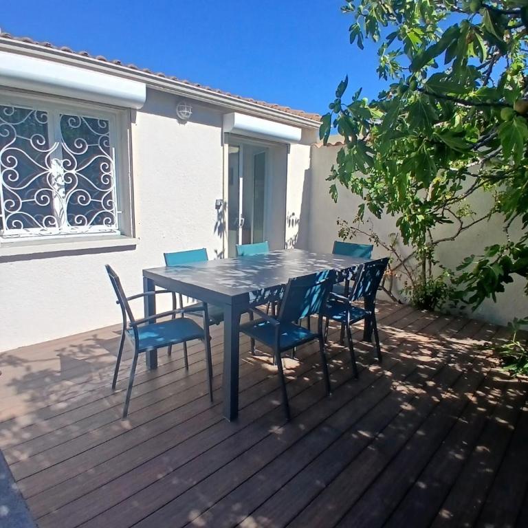 Grand Duplex, climatisation, wifi, jardin - Maison 1 Chambre - 16