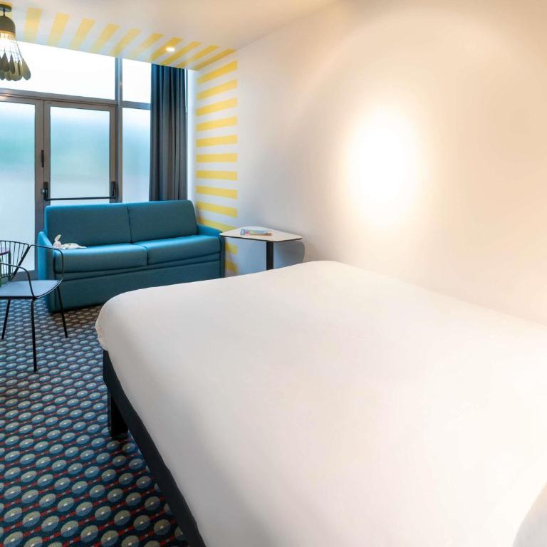 Ibis Styles Paris Saint Denis Pleyel - Chambre Double Standard avec Canapé-Lit - 2