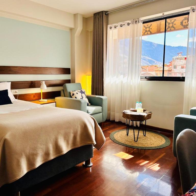 Ayra Hotel Boutique - Triple Room with Mountain View - 1