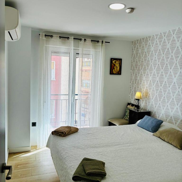 San Patricio 7 Soleado y Cerca del Centro - Two-Bedroom Apartment - 24