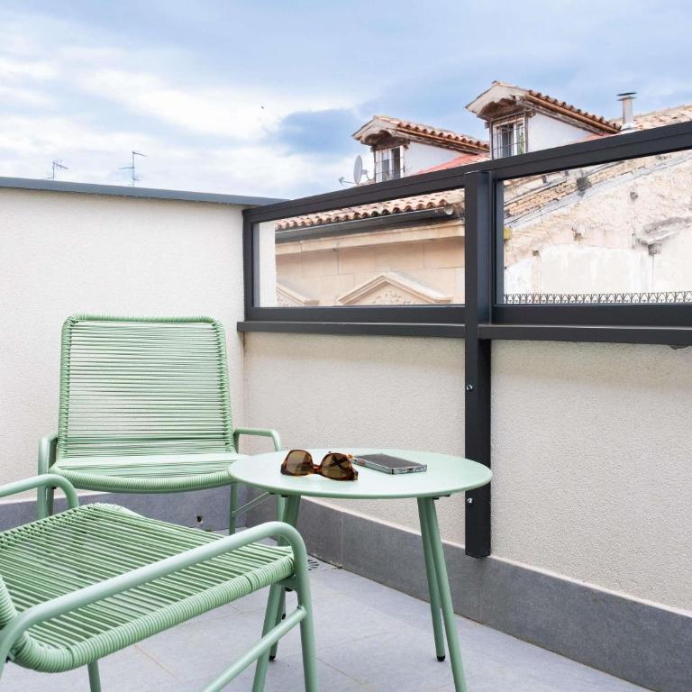 ibis budget Logroño Centro - Habitación Doble Estándar con terraza - 8