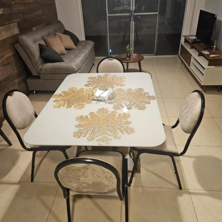 Apto de 2 Dormitorios en Zona Privilegiada,Ubicaciòn Inmejorable! - Two-Bedroom Apartment - 1