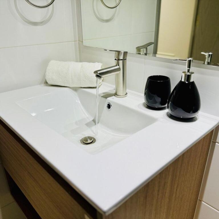 Nuevo y cómodo - Excelente ubicación - One-Bedroom Apartment - 12