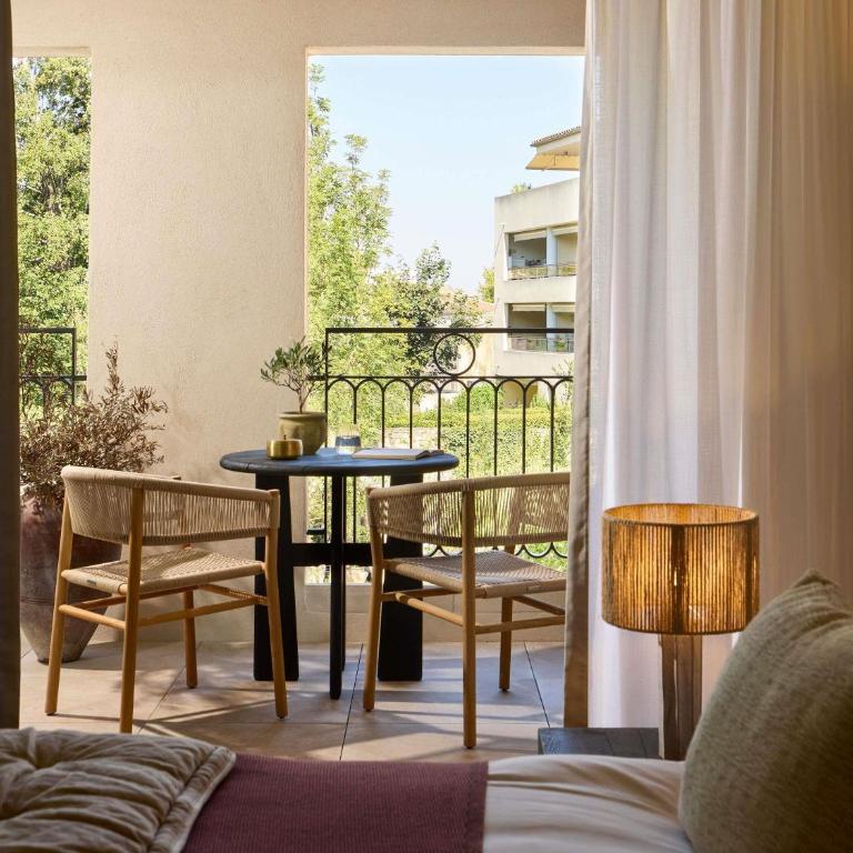 L'Isle de Leos Hotel & Spa - MGallery Collection - Chambre Lit King-Size Deluxe - 3