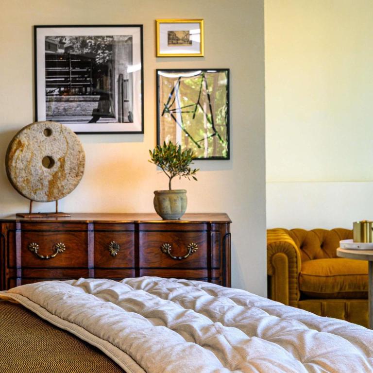 L'Isle de Leos Hotel & Spa - MGallery Collection - Royal Suite with Balcony and River View - 5