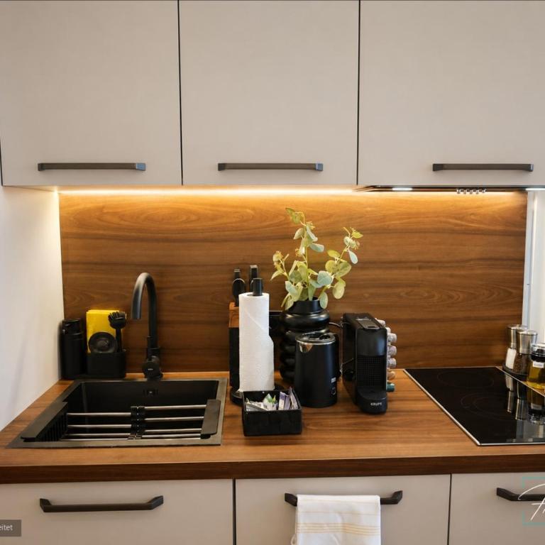 HOMELY STAY - Urban Studio Apartments - Apartment - 20