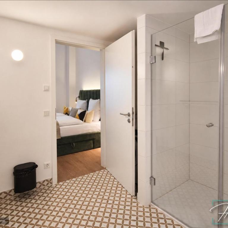 HOMELY STAY - Urban Studio Apartments - Apartment - 3