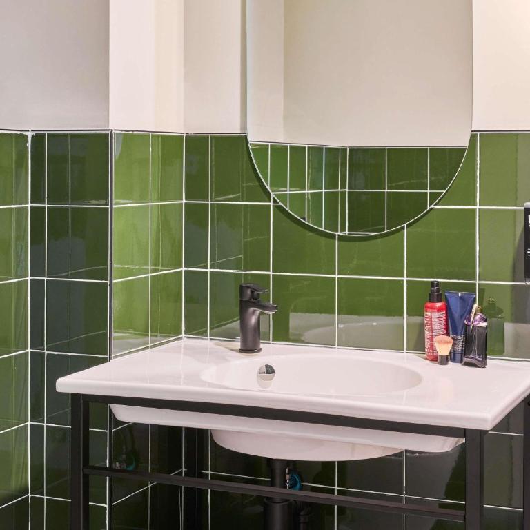 Ibis Styles Madrid Airport Valdebebas - Camera Matrimoniale Business Premium - 5