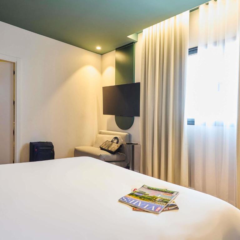 Ibis Styles Madrid Airport Valdebebas - Camera Matrimoniale Superior con Divano-Letto - 9