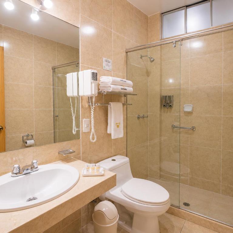Qorianka Hotel - Queen Room - 5