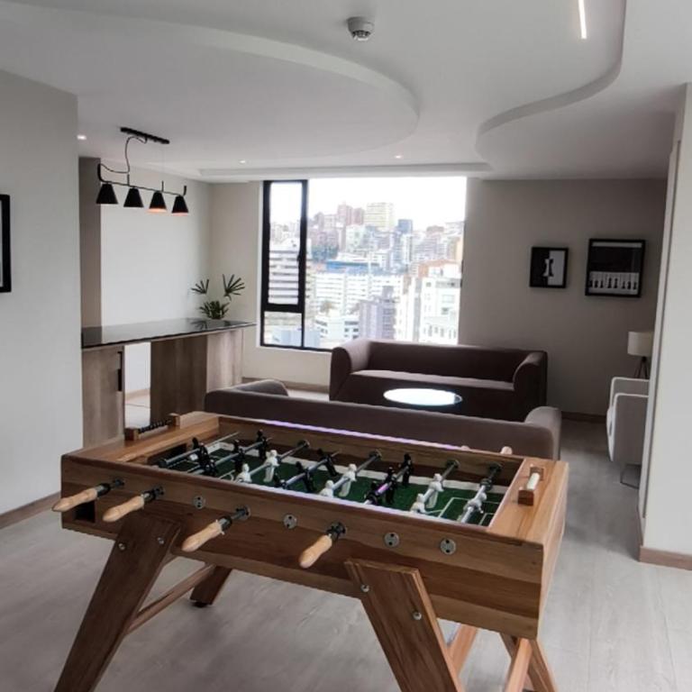 Estudio moderno con vista a la ciudad, terraza y gym A minutos del Metro La Carolina, Quito - One-Bedroom Apartment - 6