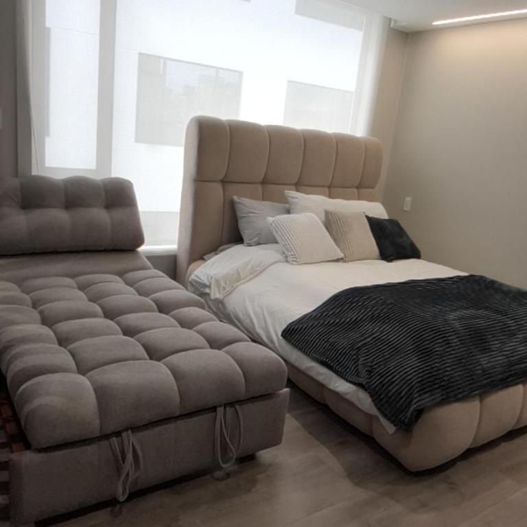 Estudio moderno con vista a la ciudad, terraza y gym A minutos del Metro La Carolina, Quito - One-Bedroom Apartment - 13