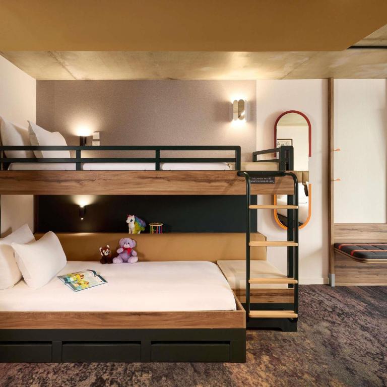 You Hotel Amiens - Handwritten Collection - Deluxe Double Room with One Bunk Bed - 6