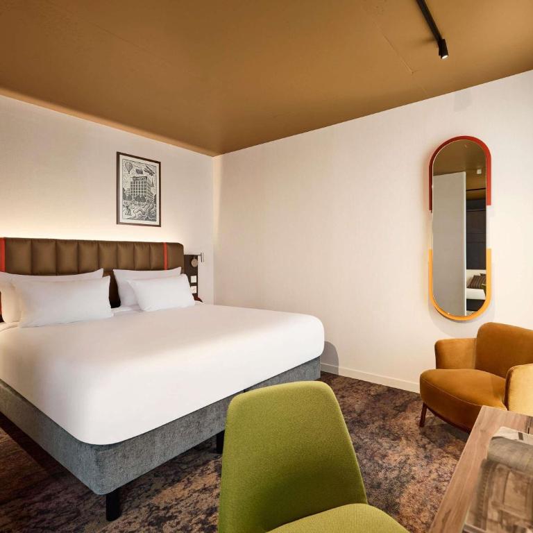 You Hotel Amiens - Handwritten Collection - Suite Deluxe avec 2 Lits Doubles - 6