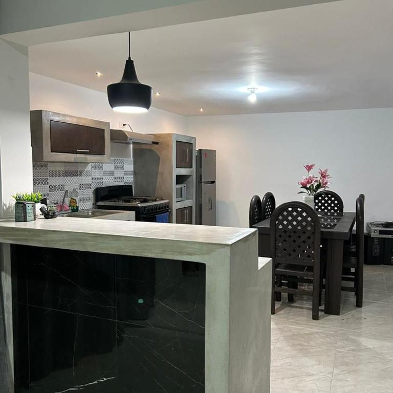 Acogedor Alojamiento Zona Cumbres - Appartement 2 Chambres - 1
