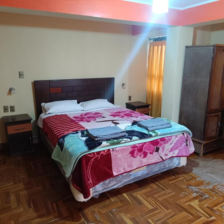 Hostal Cáceres - Double Room with Private Bathroom - 3
