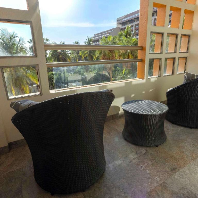 Club Regina Puerto Vallarta - Deluxe Executive Zimmer mit Kingsize-Bett und See- oder Gartenblick - Zugang zur Lounge - 6