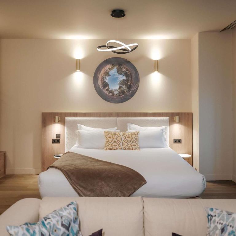 Keystone Hotel & Spa Lyon - Handwritten Collection - Chambre Lit King-Size Exéctive - Accès au Salon - 5