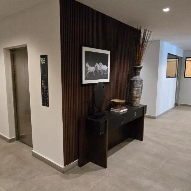 Penthouse in Colomos Providencia - Three-Bedroom Apartment - 4