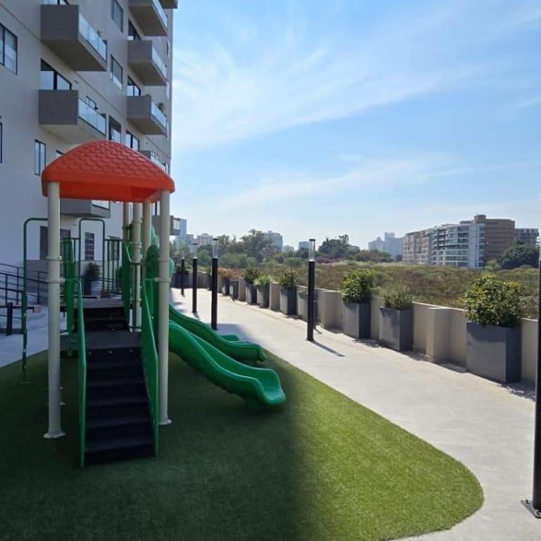 Penthouse in Colomos Providencia - Three-Bedroom Apartment - 12