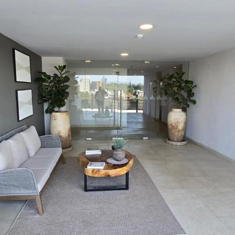 Penthouse in Colomos Providencia - Three-Bedroom Apartment - 14