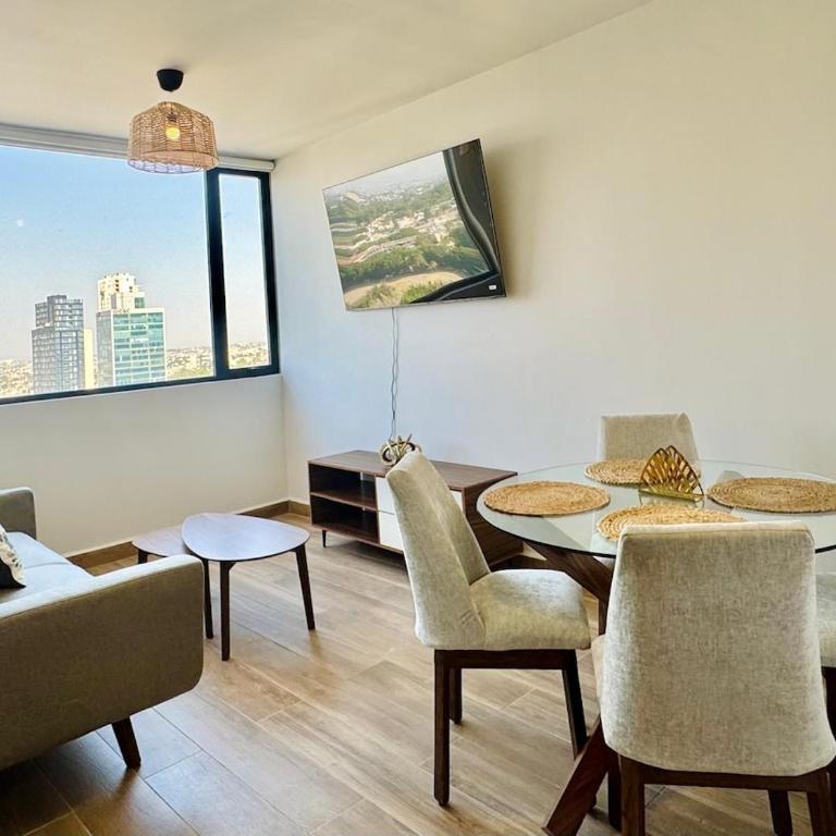 Penthouse in Colomos Providencia - Three-Bedroom Apartment - 17
