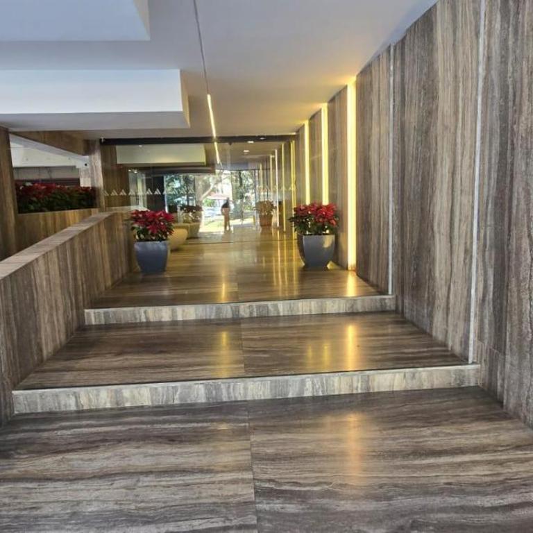Penthouse in Colomos Providencia - Three-Bedroom Apartment - 28