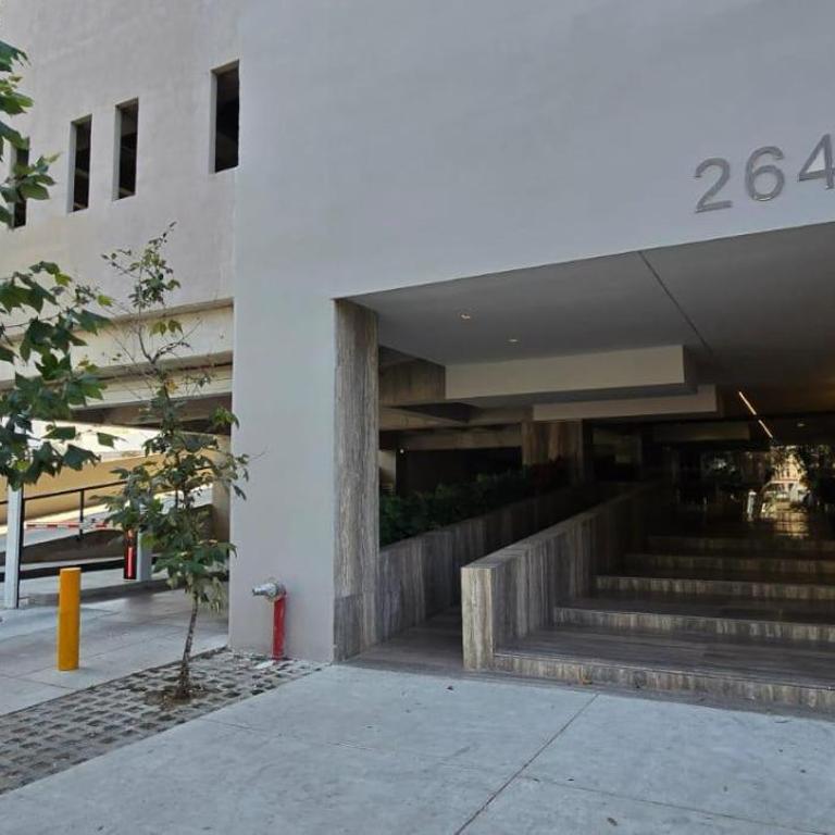Penthouse in Colomos Providencia - Three-Bedroom Apartment - 31