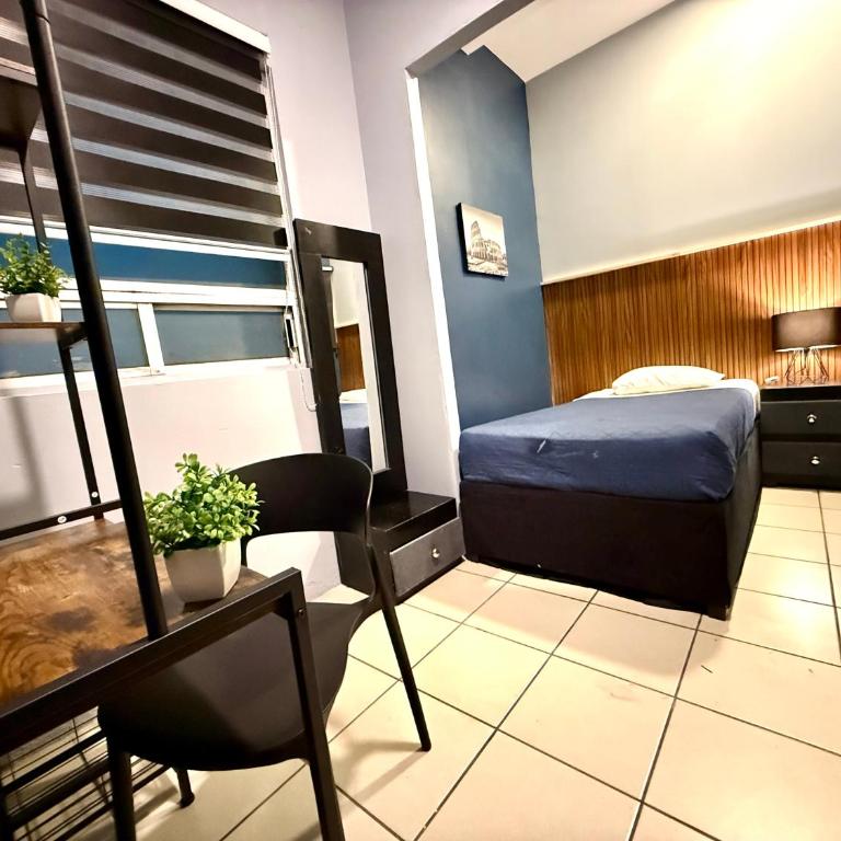 STYLE Hostal - Doppelzimmer mit Gemeinschaftsbad - 14