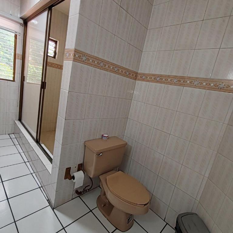 Isabella Residence Close to downtown Comfort - Four-Bedroom House - 14