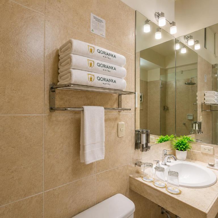 Qorianka Hotel - Triple Room - 4