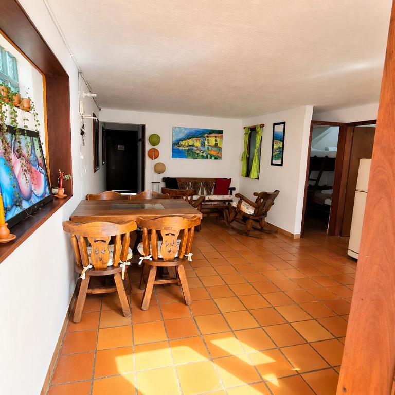 Hospedaje casa Chisakui- Acogedora Casa en Villa de Leyva - Standard Double Room with Shared Bathroom - 12