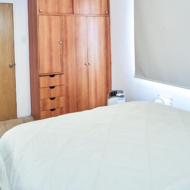 Lindo Apartamento a 10 Minutos del Centro Comercial Sambil Candelaria - Apartamento de 2 dormitorios - 14