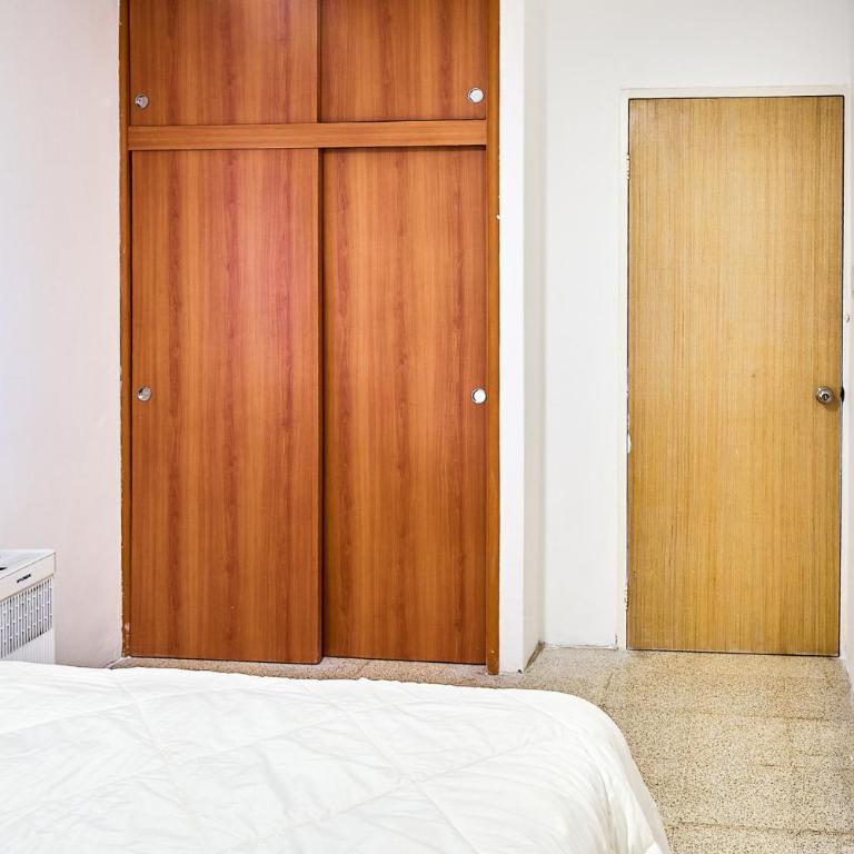 Lindo Apartamento a 10 Minutos del Centro Comercial Sambil Candelaria - Apartamento de 2 dormitorios - 13
