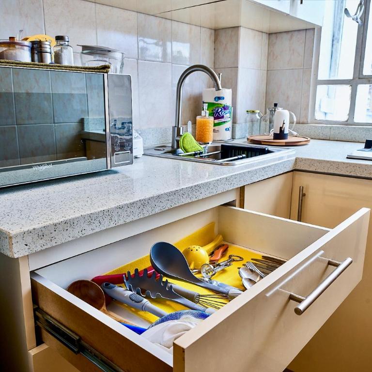 Lindo Apartamento a 10 Minutos del Centro Comercial Sambil Candelaria - Apartamento de 2 dormitorios - 8