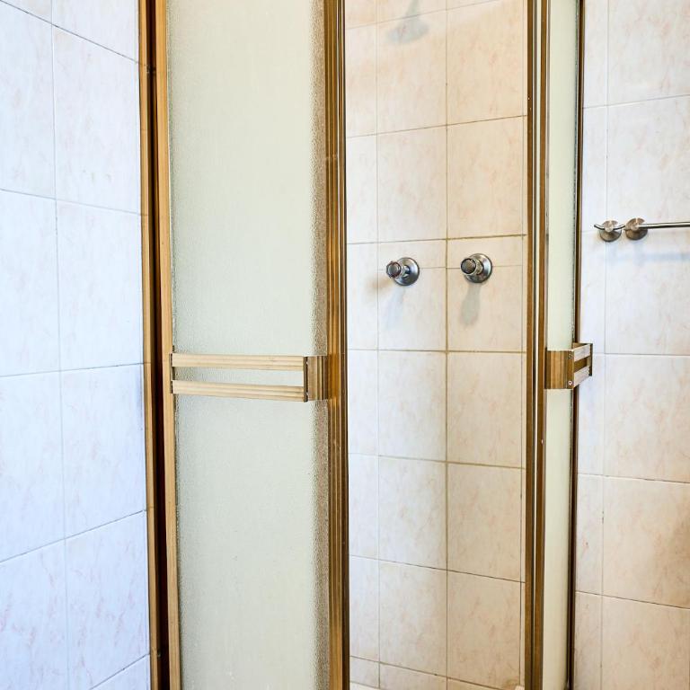 Lindo Apartamento a 10 Minutos del Centro Comercial Sambil Candelaria - Apartamento de 2 dormitorios - 17