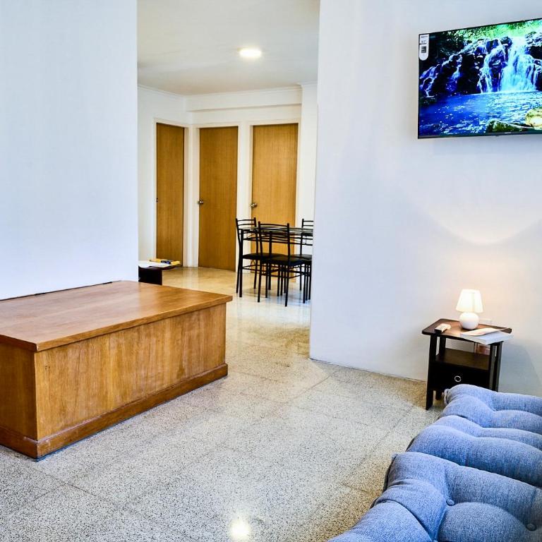 Lindo Apartamento a 10 Minutos del Centro Comercial Sambil Candelaria - Apartamento de 2 dormitorios - 3