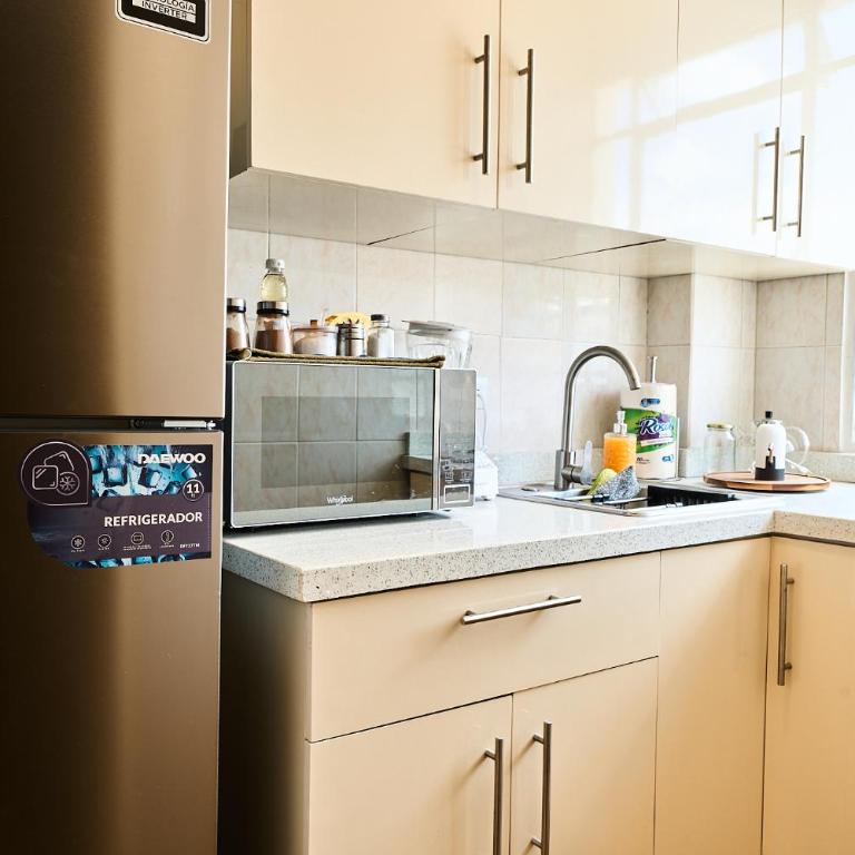Lindo Apartamento a 10 Minutos del Centro Comercial Sambil Candelaria - Apartamento de 2 dormitorios - 7