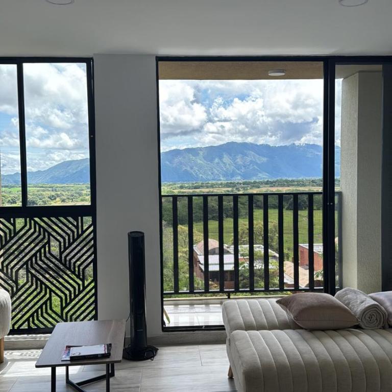 3-Bedroom Apartment, Pool, Mountain View, Netflix, Parking - Apartamento de 3 dormitorios - 1