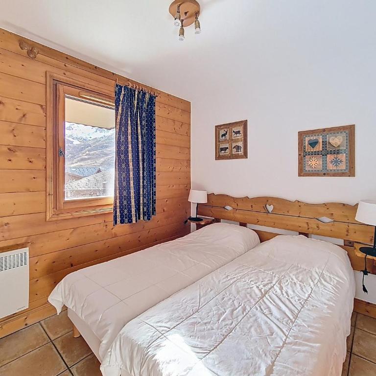 Spacieux 3P avec Balcon et Piscine proche des Pistes - FR-1-344-1253 - Appartement - 11